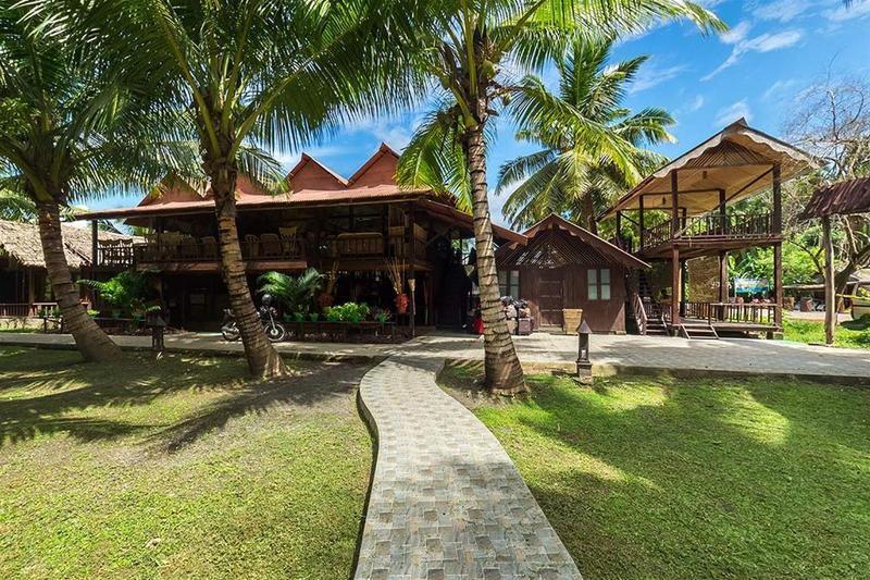Symphony Palms Beach Resort And Spa Govind Nagar Eksteriør billede
